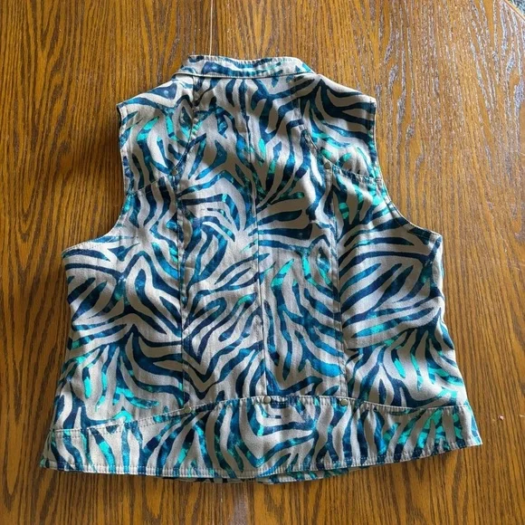 Multiples Vest Women's Size M Petite Khaki Green With Blue/turquoise Pattern - Picture 6 of 7